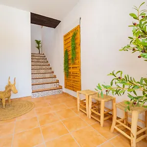 https://cubos-la-casa-del-arco-room-pajaro.1costadelsol.com
